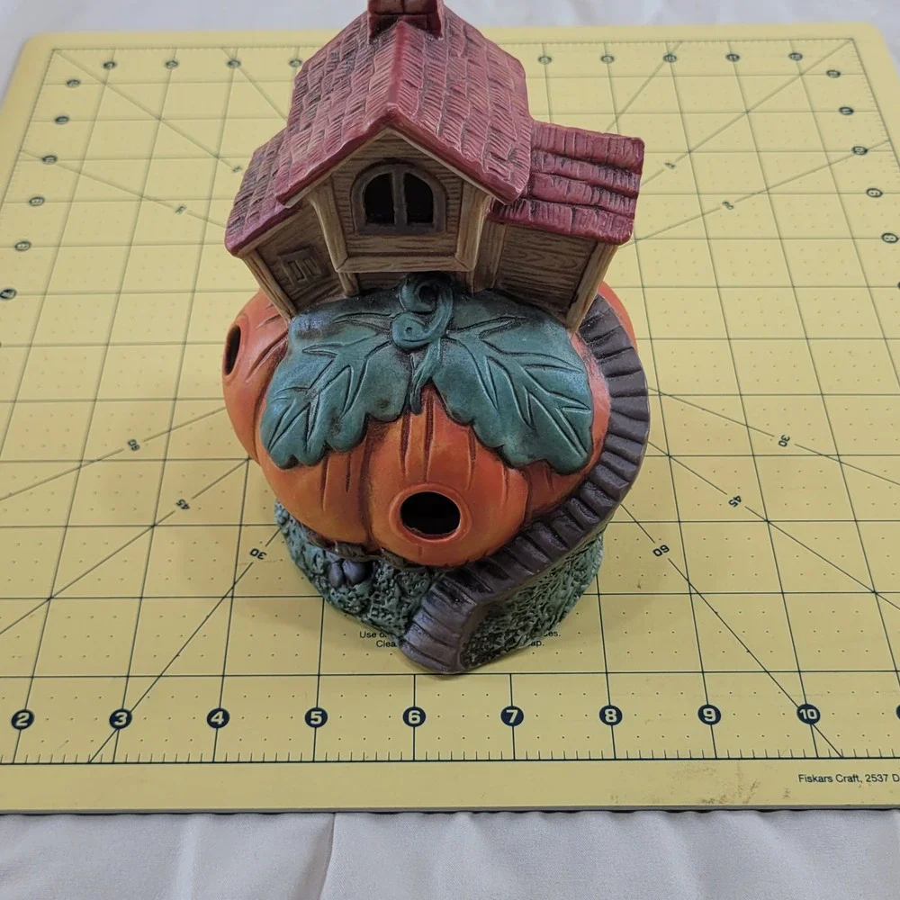 Lighted Pumpkin House Whimsical Fall Fairy Garden Village Building NO LIGHT Vtg